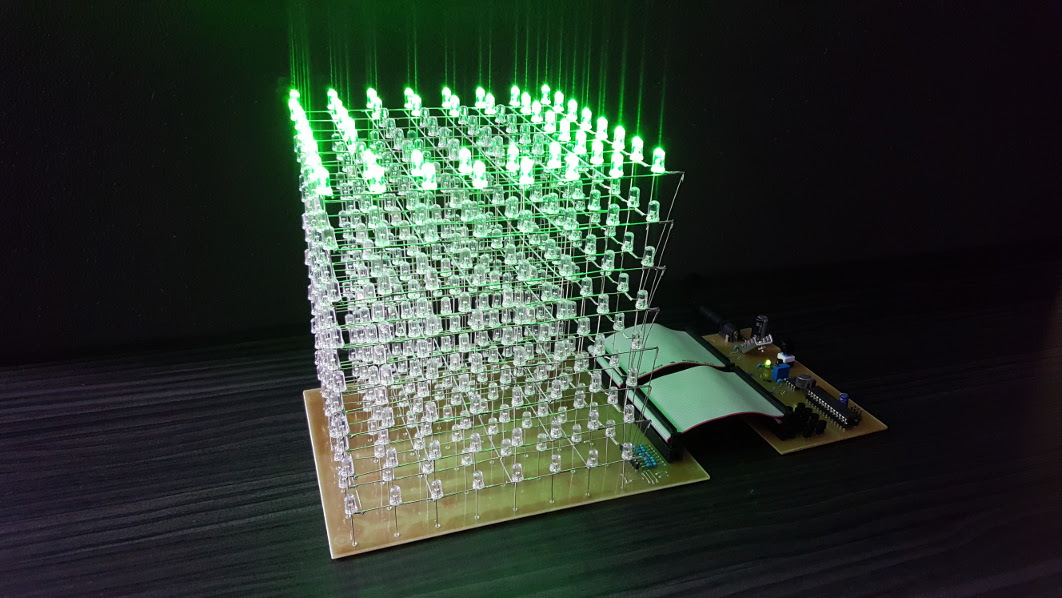 Obr. 1: LED kocka ako ekvalizér.